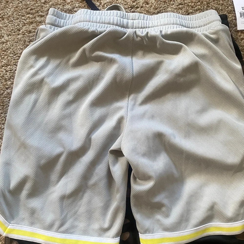 GAP mesh shorts